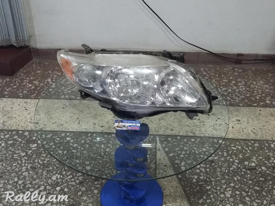 Toyota Corolla դիմացի լուսարձակ աջ ու ձախ սպիտակով 2008-2010թ.