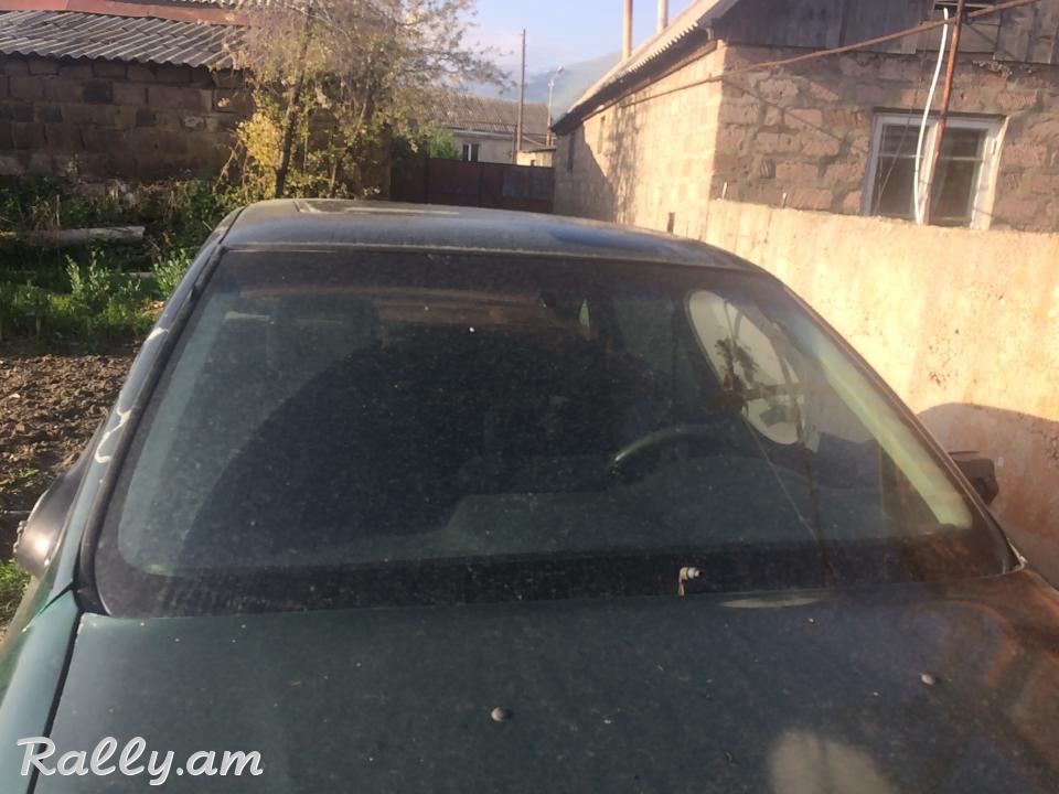 Opel a apakiner
