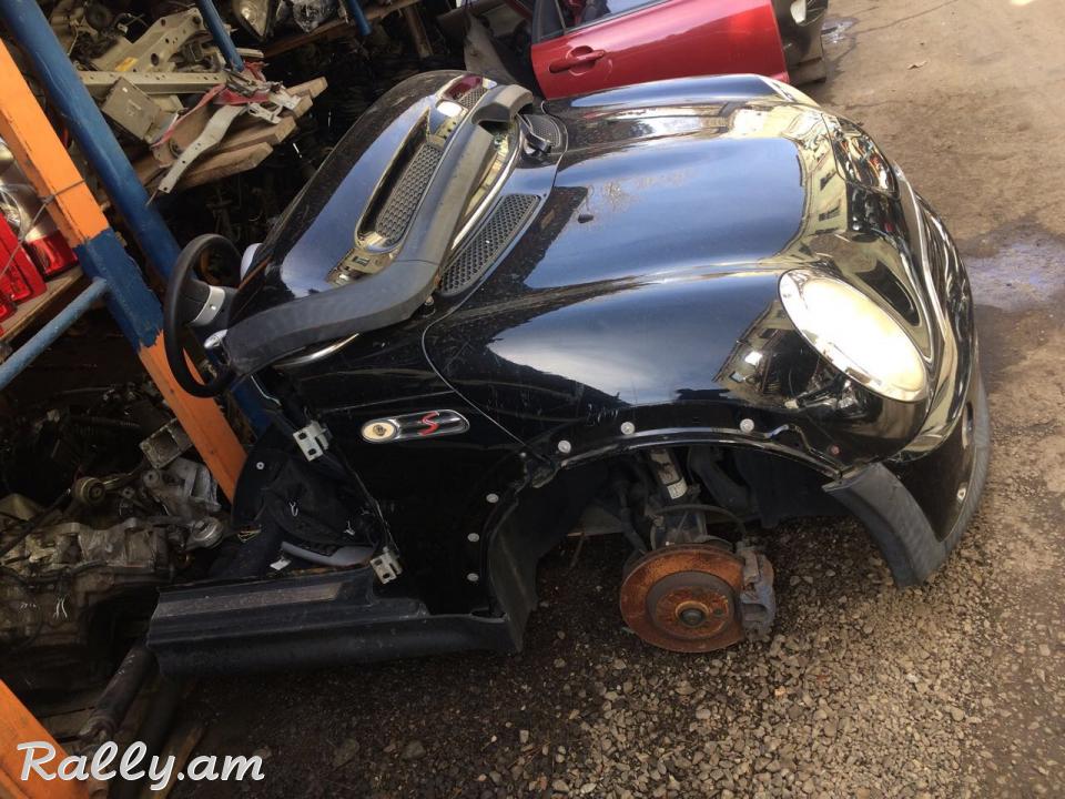 MiNi COoPER s. ՄԱՍԵՐ.Запчасти